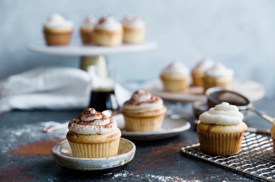 Tiramisu Cupcakes (Alt) - select to zoom