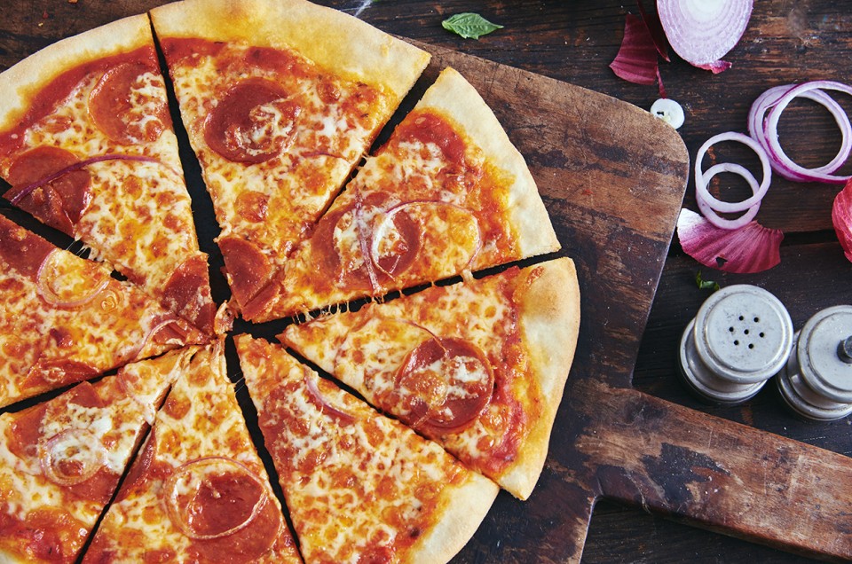Super-Fast Thin-Crust Pizza - select to zoom