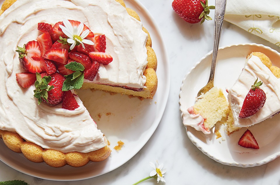 Strawberry Mousse Cake - select to zoom