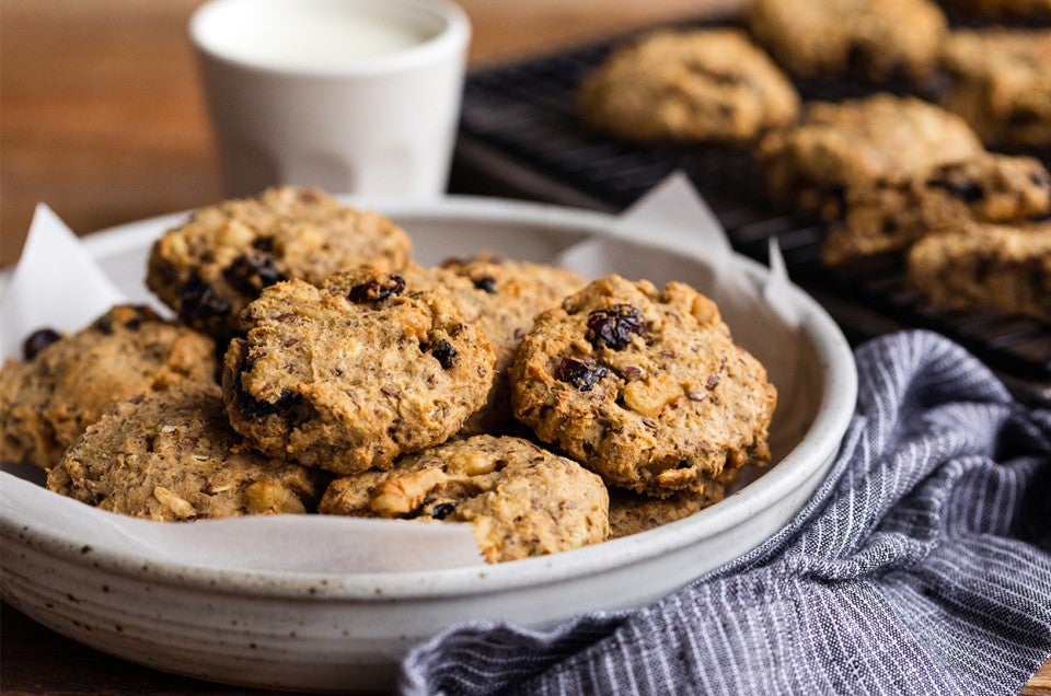 Gluten-Free Oatmeal and Flax Cranberry Cookies Recipe | King Arthur Baking