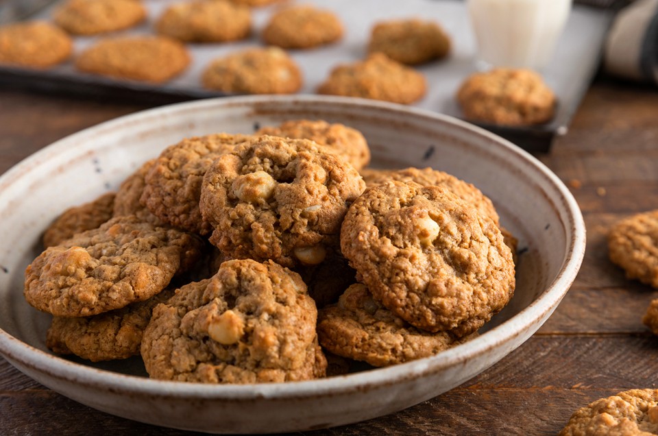 Butterscotch Macadamia Nut Cookies  - select to zoom