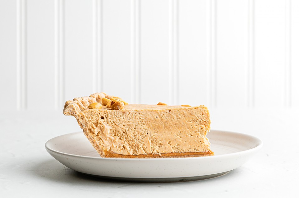 Peanut Butter Marshmallow Pie - select to zoom