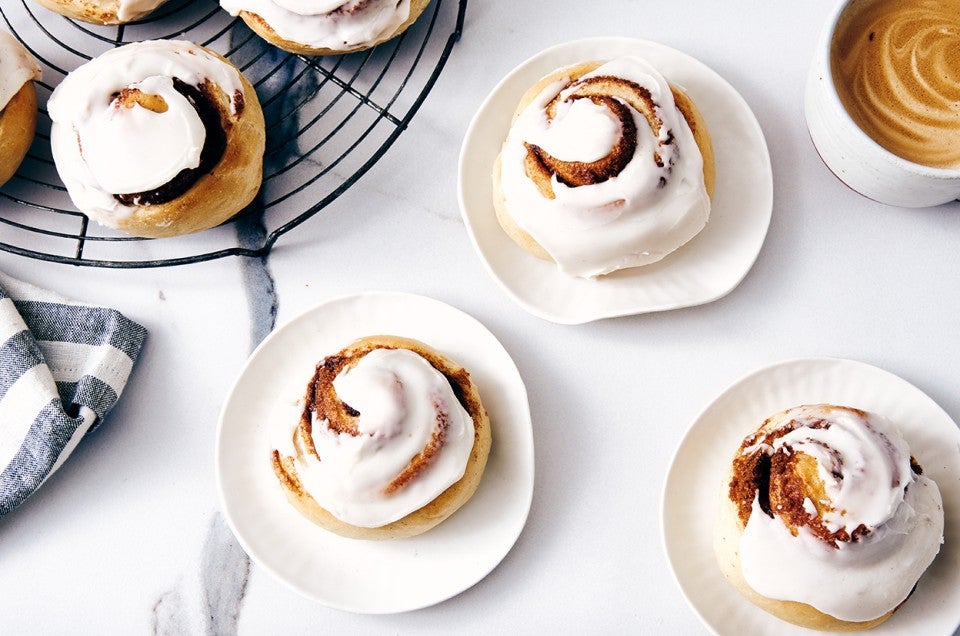 Super-Soft Vegan Cinnamon Rolls - select to zoom