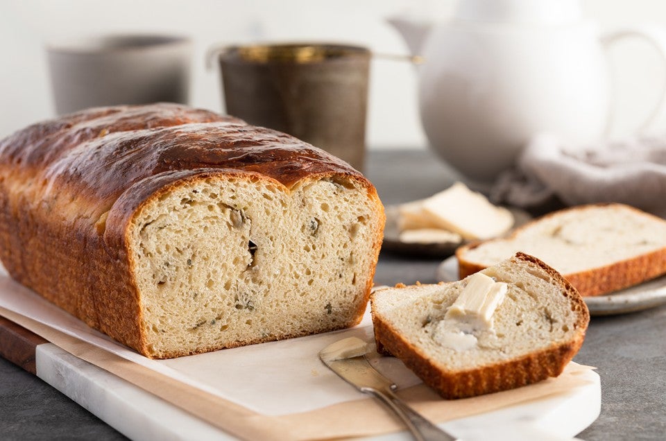 Vegan Herb and Caramelized Onion Brioche