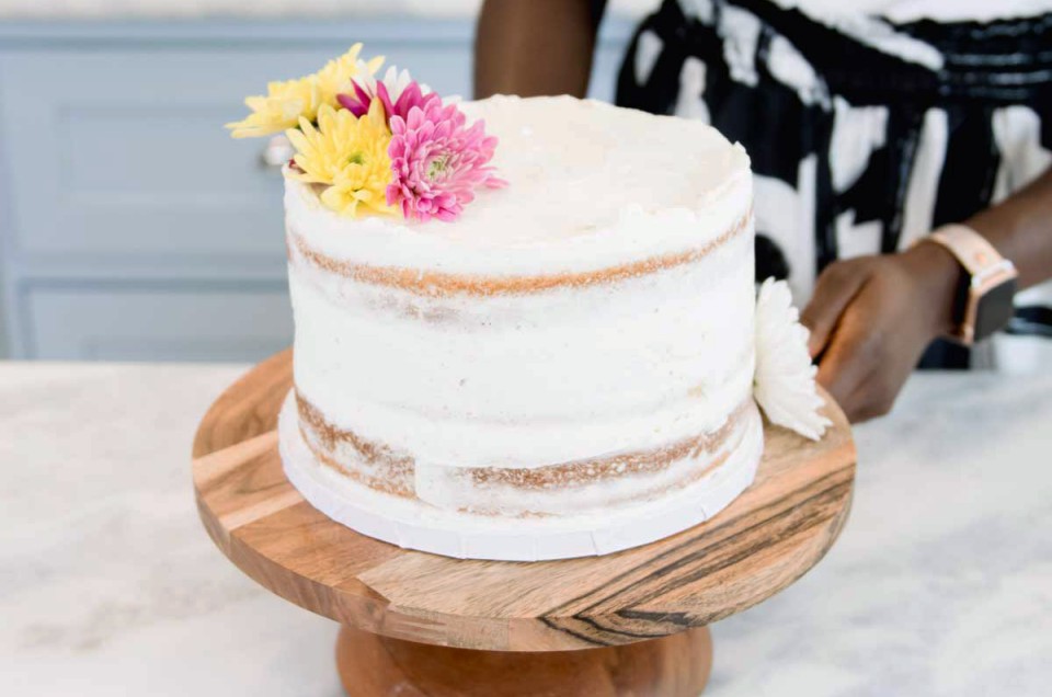 FLORAL & NAKED CAKES | Theflourgirl