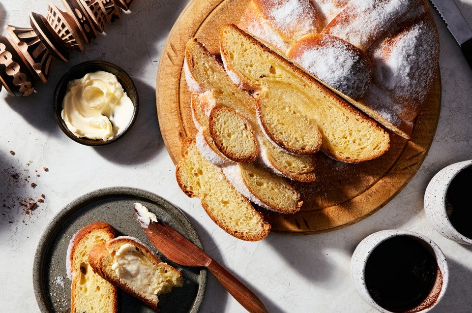 Pan de Muerto (Day of the Dead Bread) - select to zoom