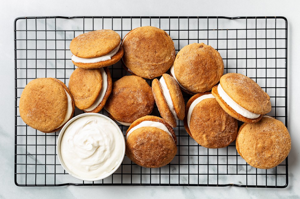 Mini Snickerdoodle Whoopie Pies - select to zoom