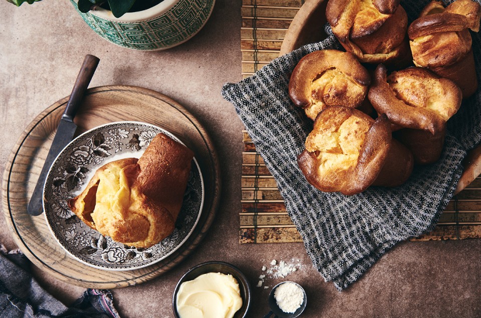 Light and Crispy Cheese Popovers - select to zoom