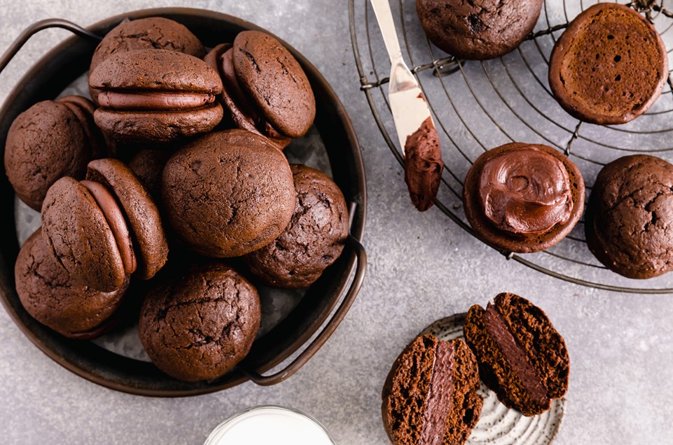 Mocha Whoopie Pies - select to zoom