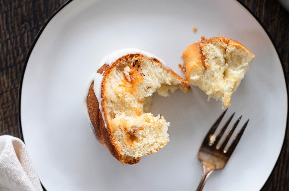 Chocolate Caramel Stuffed Monkey Bread - select to zoom