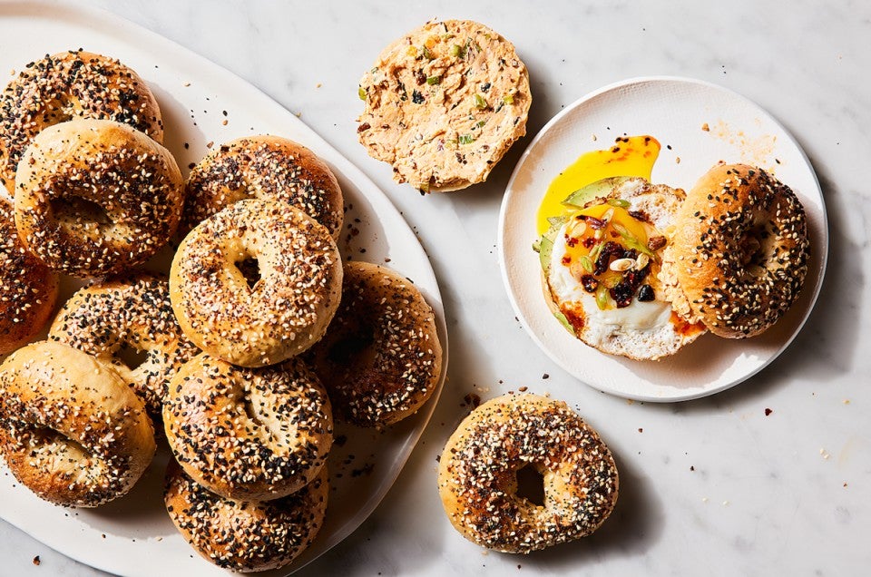 Ultimate sandwich bagel with chile and cheese filling