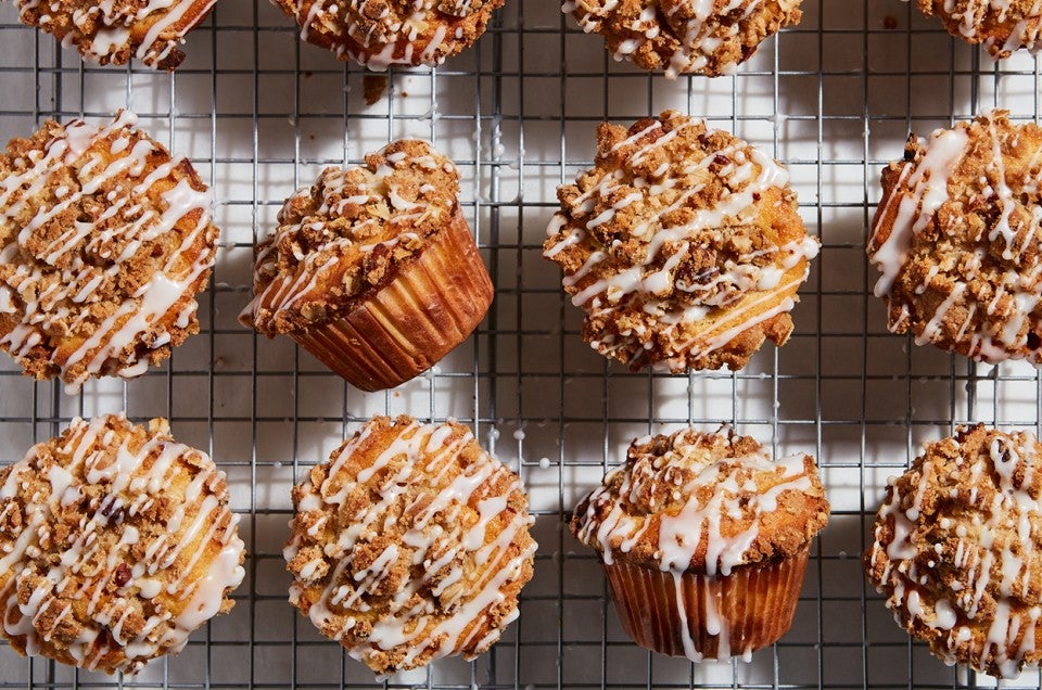 Stuffed Cinnamon Streusel Muffins