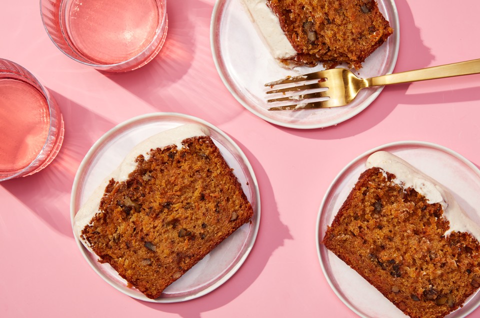 Spiced Carrot Snacking Cake - select to zoom