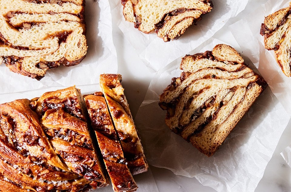 Apple Pie Babka - select to zoom