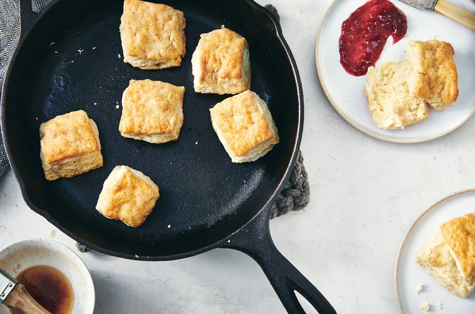 https://www.kingarthurbaking.com/sites/default/files/styles/featured_image/public/2022-04/the-simplest-sourdough-biscuits-3_0322.jpg?itok=jEA2hH2o