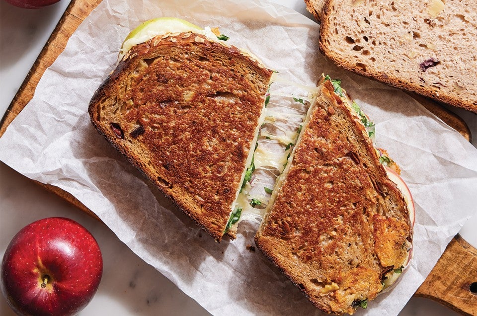 Apple-Cider Oatmeal Bread