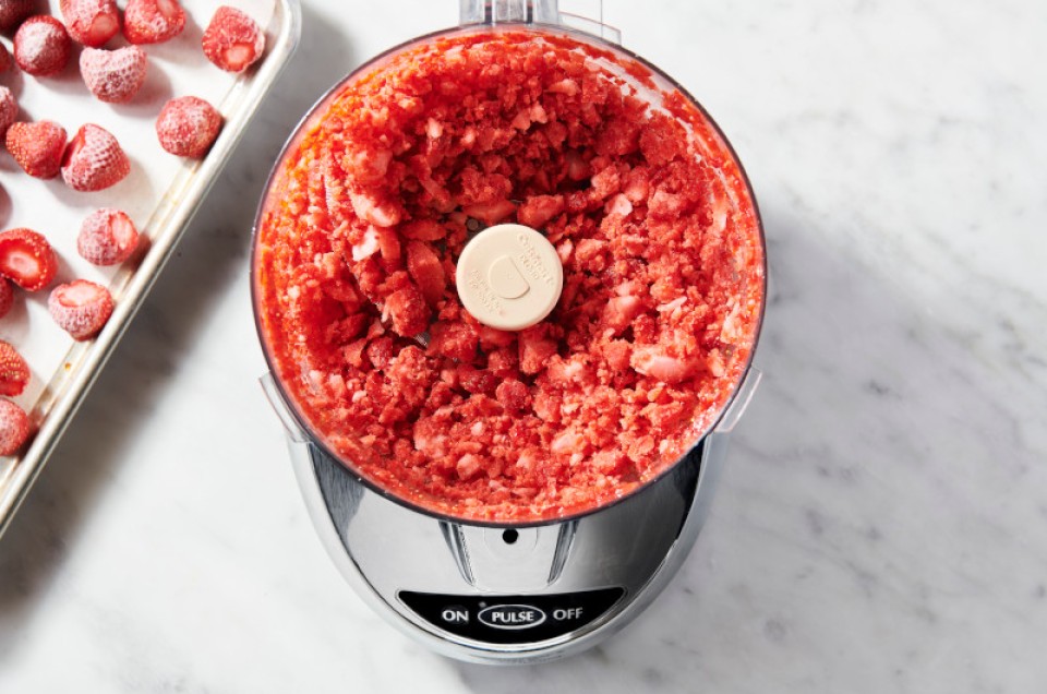 Chopping Berries Food Processor Complete