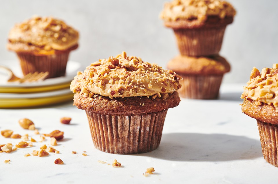 Banana Cupcakes with Peanut Butter Frosting - select to zoom