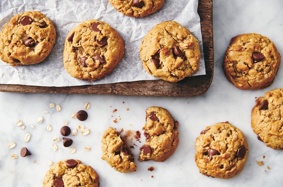 Milk Chocolate Chunk Peanut Butter-Oatmeal Cookies - select to zoom