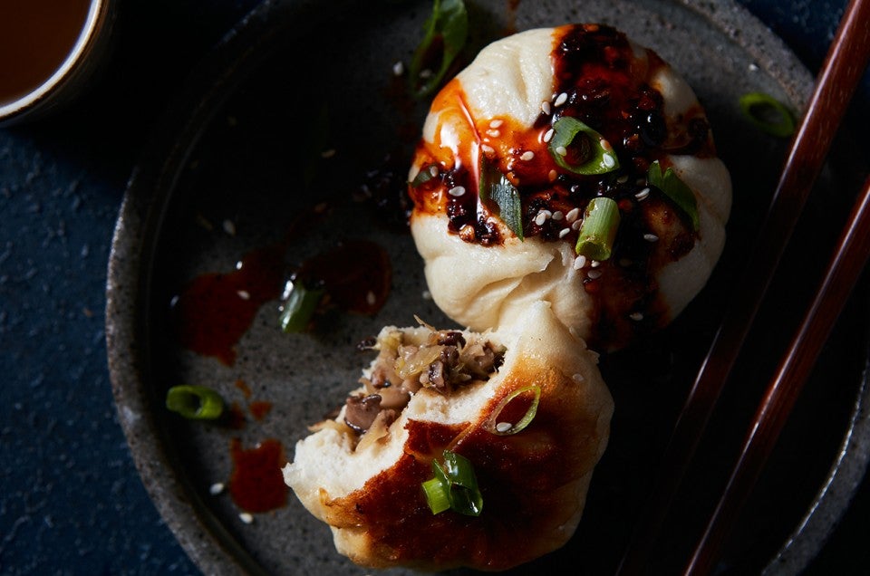 Mushroom and Cabbage Pan-Fried Buns - select to zoom