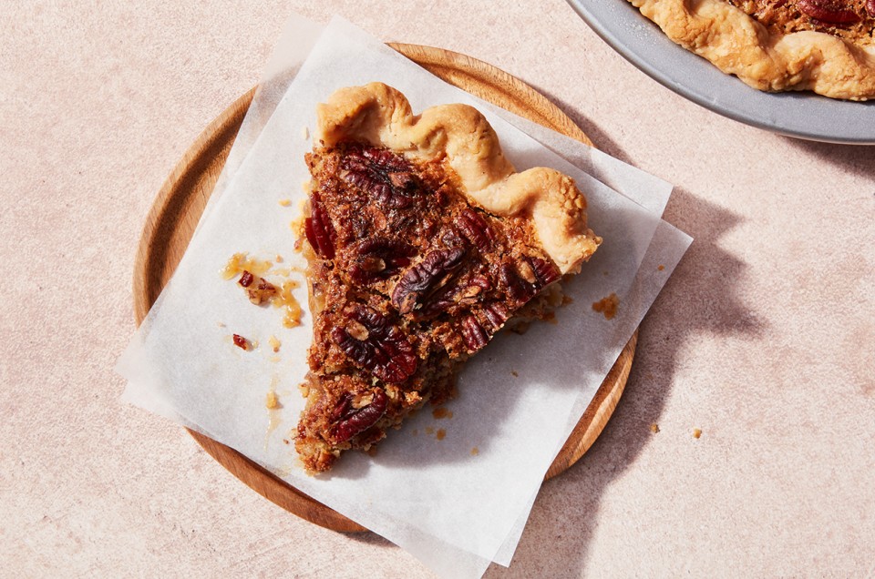 Old-Fashioned Pecan Pie - select to zoom