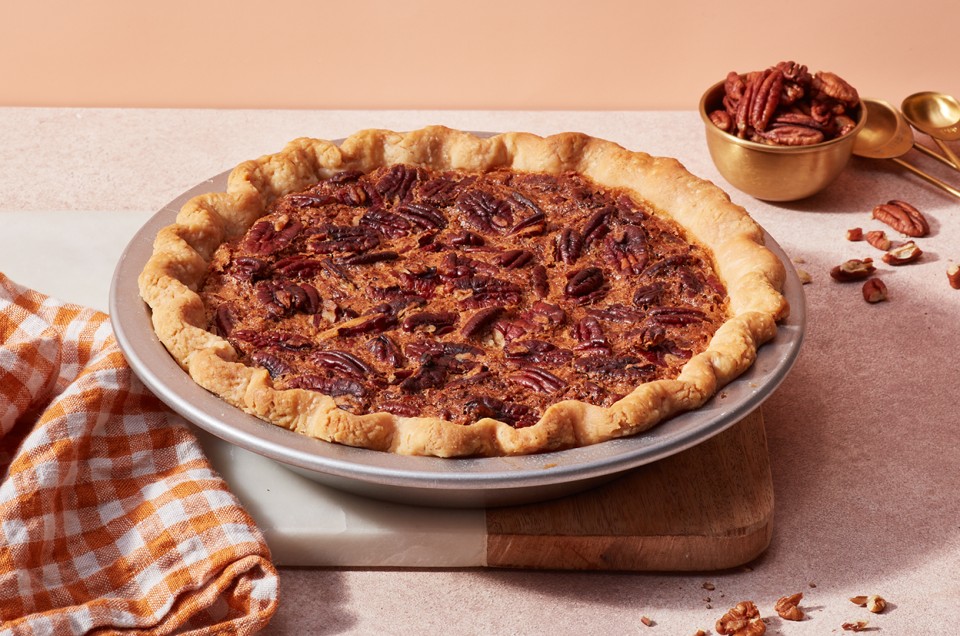 Old-Fashioned Pecan Pie - select to zoom