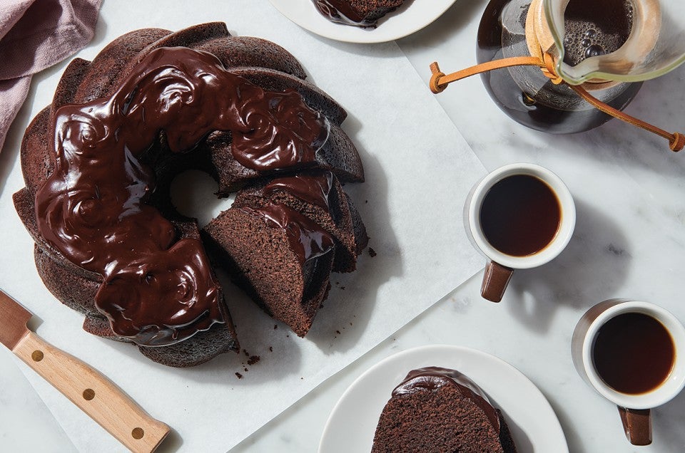 Mini Classic Chocolate Bundt Cakes - Recipes