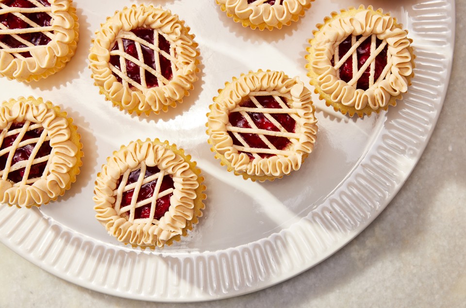 Cherry Pie Cupcakes - select to zoom
