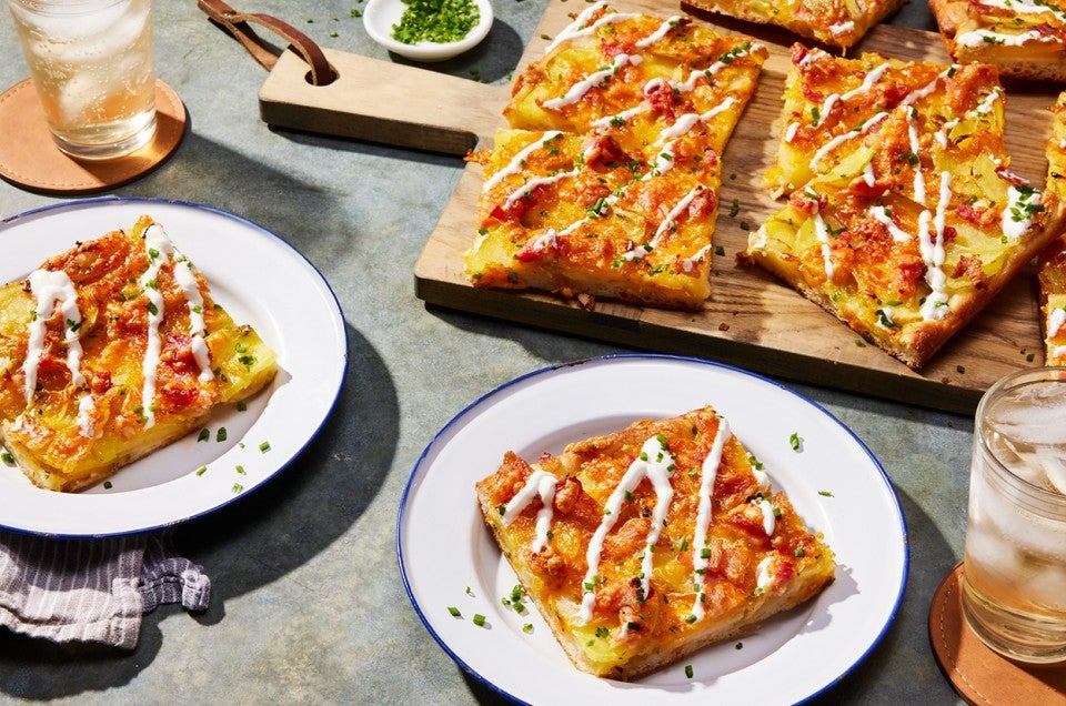 Loaded Baked Potato Pizza - select to zoom