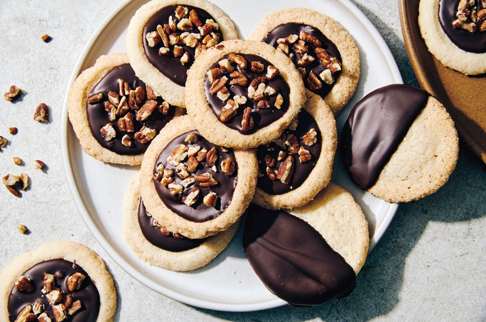 Crispy Swedish Cookies - select to zoom