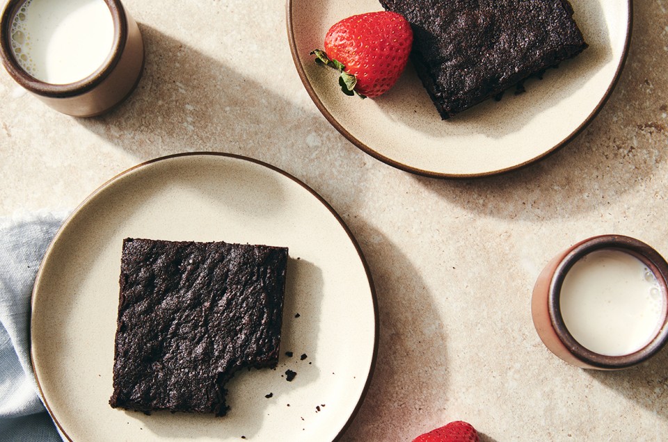 Quick and Easy Fudge Brownies - select to zoom