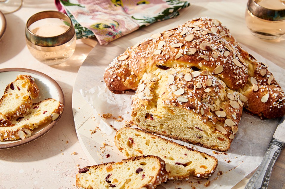 Colomba Pasquale (Easter Dove Bread) - select to zoom