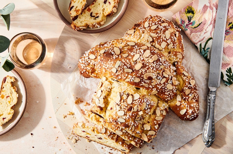 Colomba Pasquale (Easter Dove Bread) - select to zoom