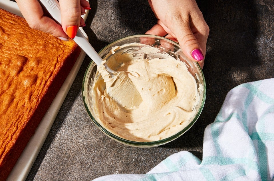 Maple Buttercream Frosting - select to zoom