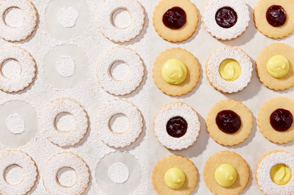 Linzer Cookies - select to zoom