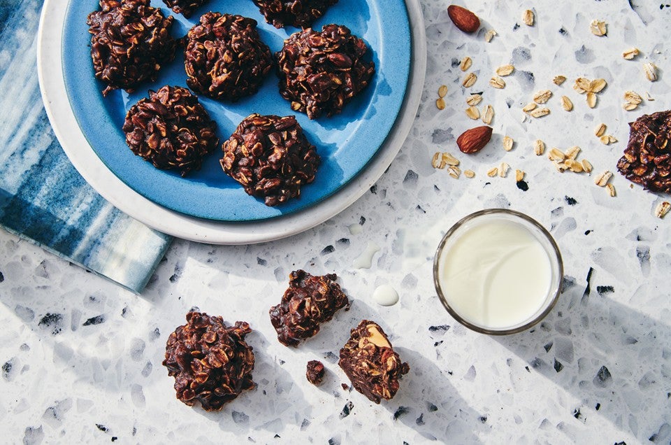 No-Bake Oatmeal Cookies - select to zoom