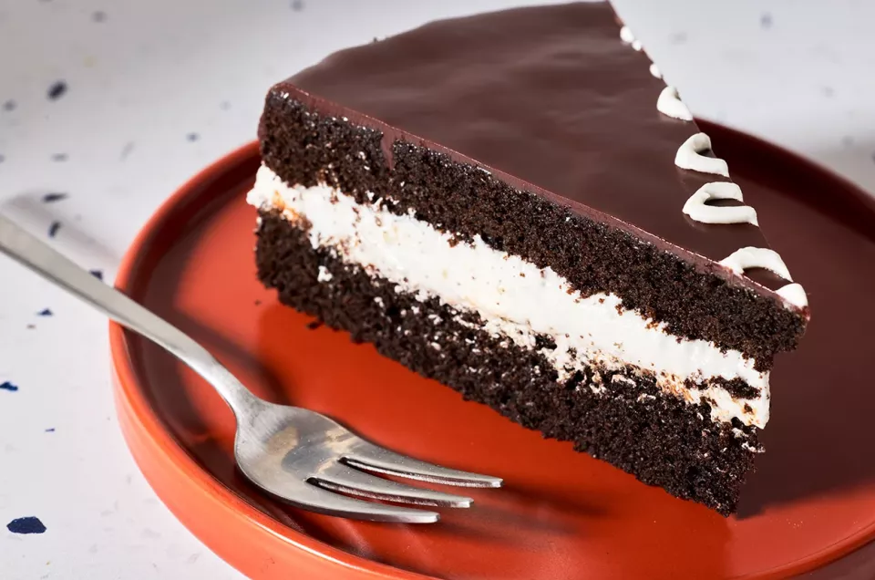 Giant Hostess Cupcake Cake - select to zoom