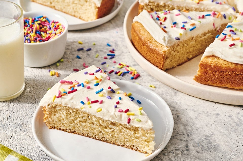 Vanilla Cake Pan Cake - select to zoom