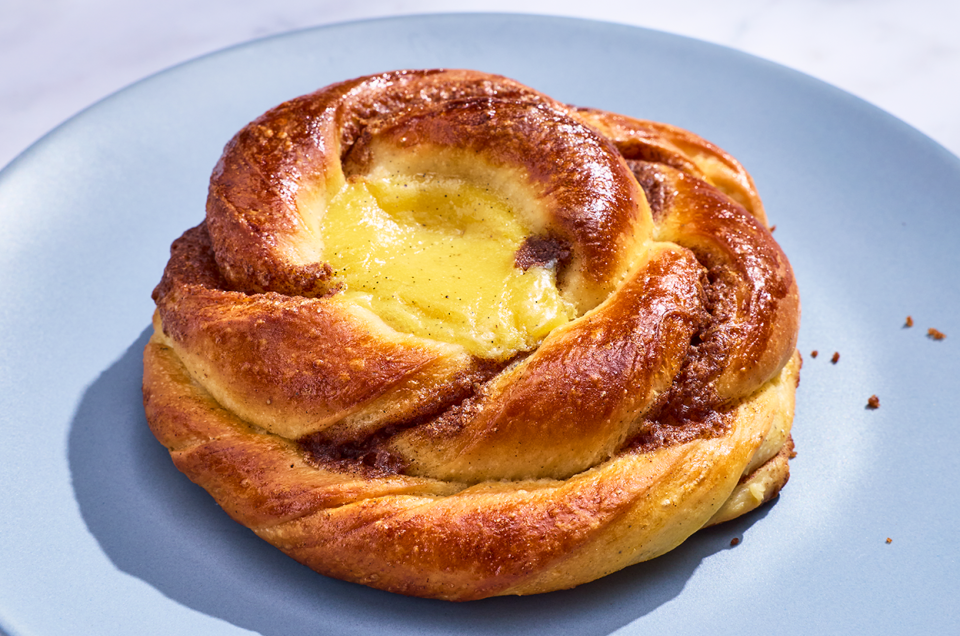 Sun Bun on a blue plate. - select to zoom