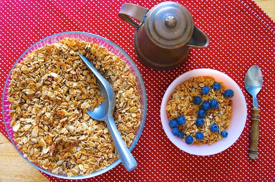 American Baking Down the Decades: Granola via @kingarthurflour