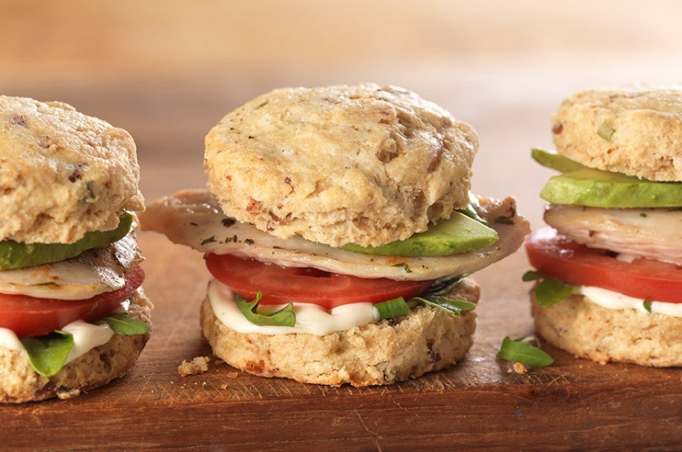 BaconBiscuitSliders_900w