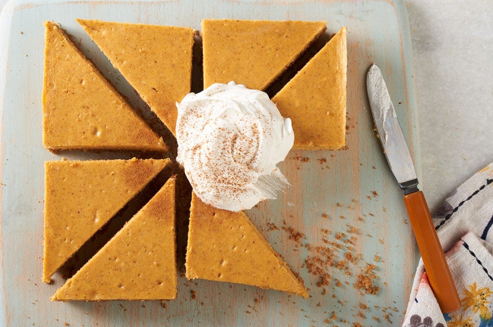 Easy-Pumpkin-Cheesecake-Bars via @kingarthurflour