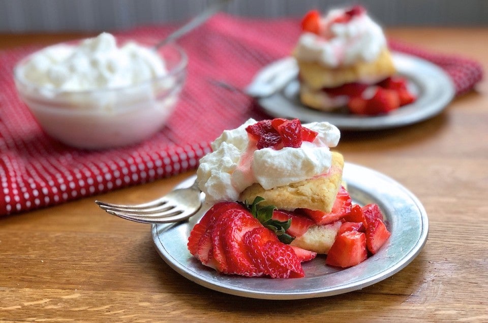 How to build great strawberry shortcake via @kingarthurflour