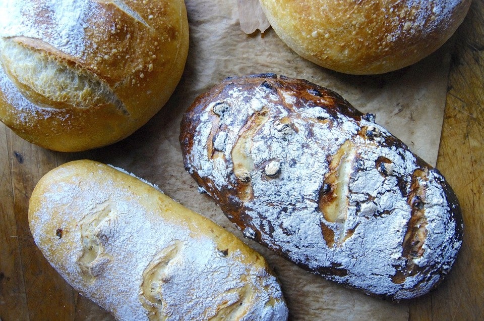 No-Knead Bread Variations via @kingarthurflour