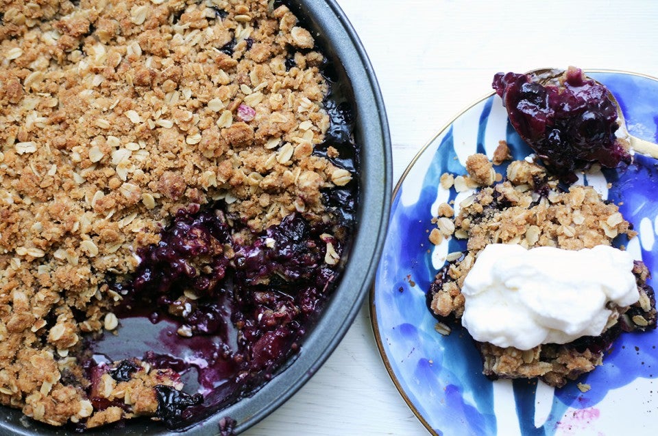 Summer Fruit Crisp-1