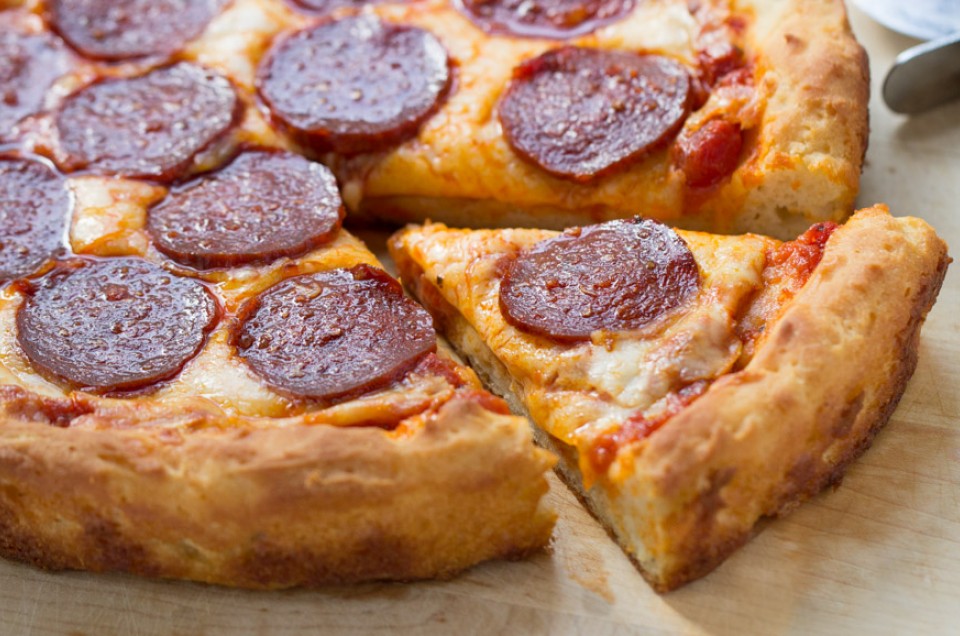 Gluten-Free Pizza Crust: 3 Ways via @kingarthurflour