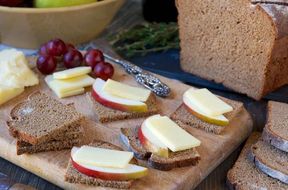 Classic Pumpernickel Bread