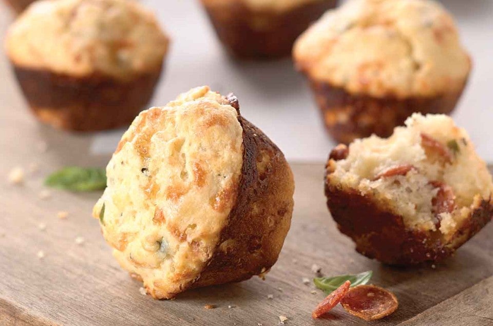 Cheesy Pepperoni Bites