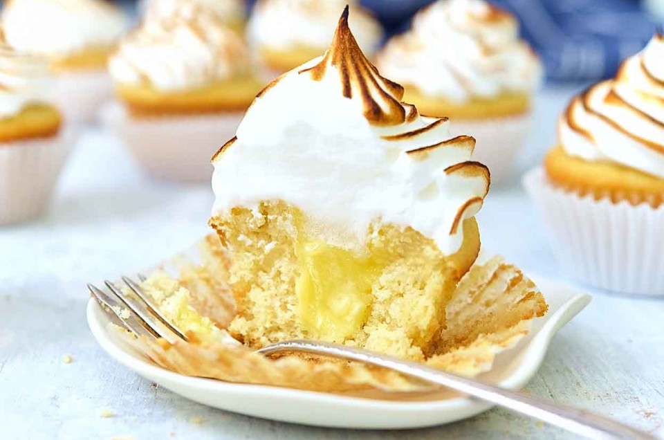 Lemon Meringue Cupcakes - select to zoom