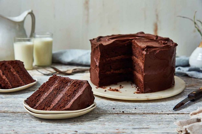 Self-Rising Chocolate Cake   